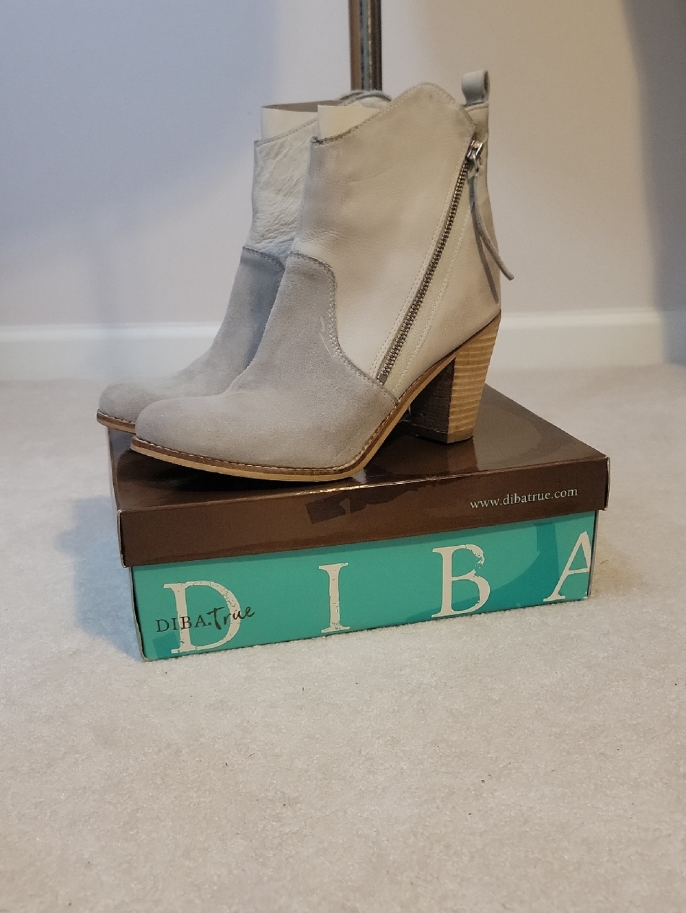 D.I.B.A. True iced suede boots